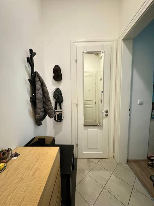 Cozy Karlin Apartment Prague Luaran gambar